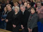 Od lewej: Elżbieta Stanowska, kustosz Sanktuarium Bożego Miłosierdzia ks. Franciszek Ślusarczyk, Ewa i Attila Jamrozikowie oraz Konsul Generalny Węgier Adrienne Kormendy. Fot.: Michał Klag 