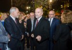 Na spotkanie przybywa Antoni Macierewicz. Z lewej prof. Jan T. Duda. Fot.: Michał Klag/Biały Kruk