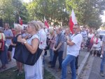 Protest w obronie polskiej szkoły przed Małopolskim Kuratorium Oświaty. fot. Agnieszka Drozd/Biały Kruk