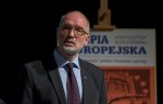  Prof. Andrzej Nowak w wystąpieniu „Symbole Polski, symbole Europy”.