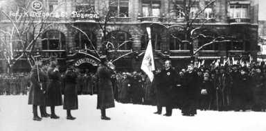 Uroczystość zaprzysiężenia wojsk powstańczych w Poznaniu 26 stycznia 1919 r. Fot. z miesięcznika WPiS.