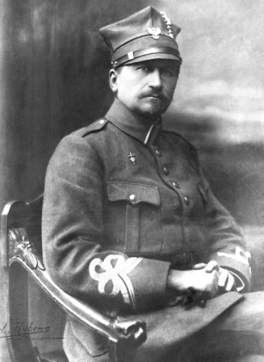 Gen. Józef Dowbor-Muśnicki w mundurze Wojsk Wielkopolskich. 16 stycznia 1919 r. Muśnicki objął naczelne dowództwo nad siłami powstańczymi. Fot. NAC