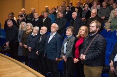  Na zakończenie spotkania publiczność odśpiewała hymn „Chrystus władcą, Chrystus królem” oraz „Barkę”.