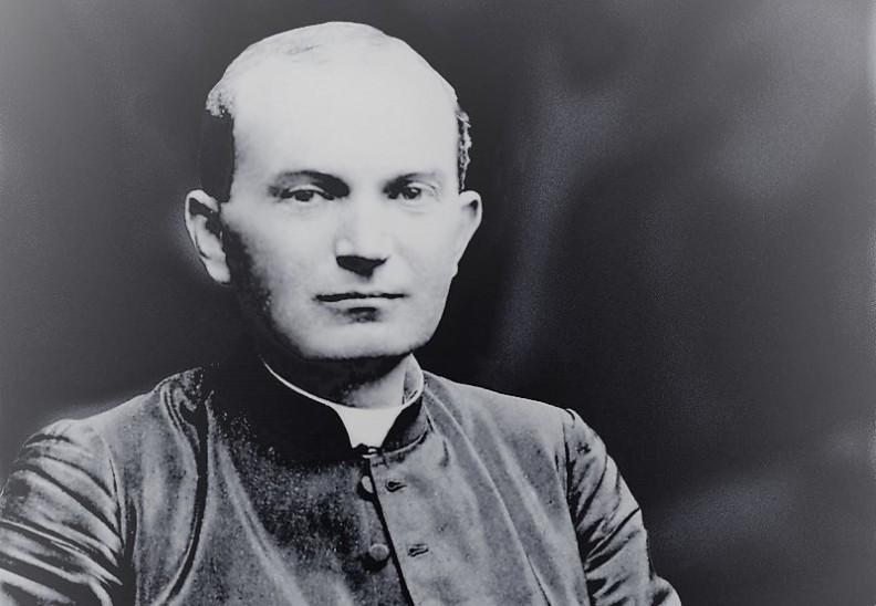 Ks. Ignacy Kłopotowski ok. 1907 r. Zdjęcie z archiwum ss. loretanek. Fot. Wikimedia Commons