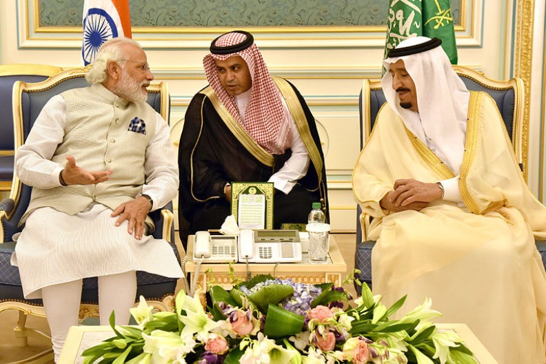 Spotkanie króla Salmana z premierem Indii w Arabii Saudyjskiej w 2016 roku.   Fot.: Narendra Modi/Wikimedia Commons