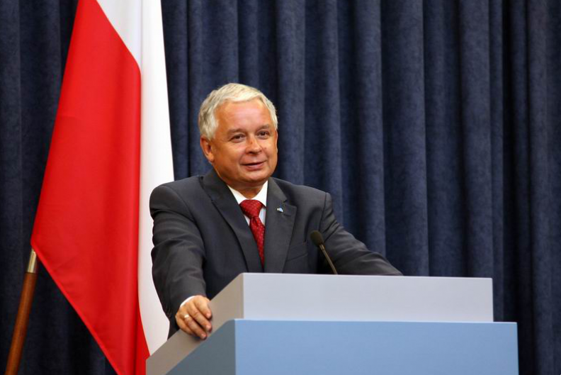 Prezydent RP Lech Kaczyński podczas przemówienia w 2009 r. Fot.: KPRP