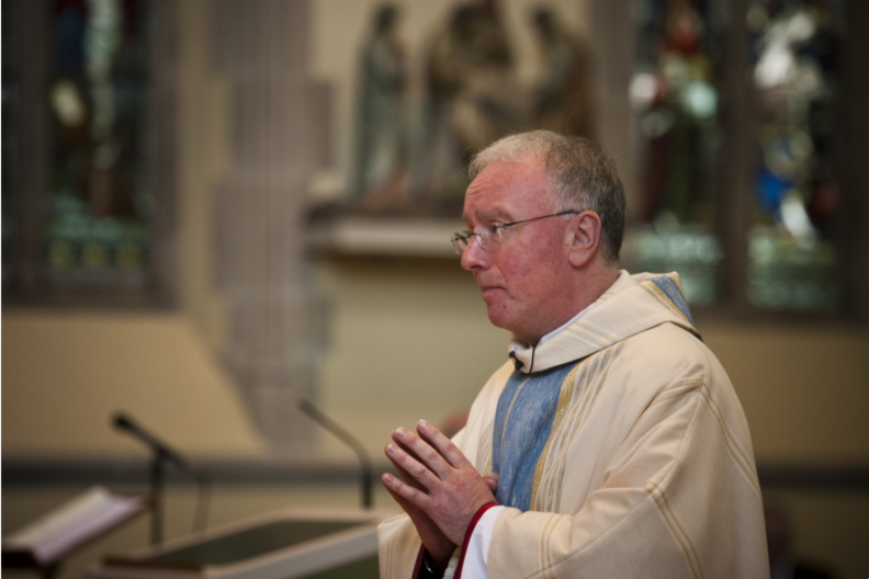 Biskup Philip Egan (Wielka Brytania). Źródło: Flickr