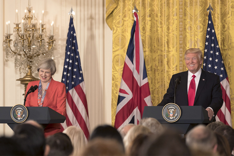 Theresa May, premier Zjednoczonego Królestwa Wielkiej Brytanii i Irlandii Północnej oraz Donald Trump, prezydent Stanów Zjednoczonych Ameryki