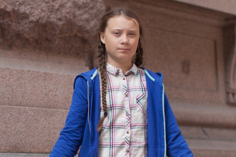 Greta Thunberg, fot. autorstwa Anders Hellberg - Praca własna, CC BY-SA 4.0, https://commons.wikimedia.org/w/index.php?curid=77270098