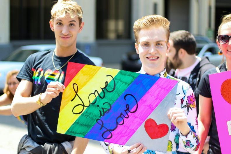 Ideologia LGBT nieustannie poszerza zasięg swojej niebezpiecznej działalności. fot. Pexels