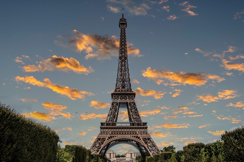 Czy Francja wciąż jeszcze jest tą Francją, którą znamy? Napływ imigrantów zmienia ten kraj na naszych oczach. Fot. Pixabay