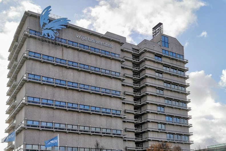 Jeden z budynków amsterdamskiego Vrije Universiteit . fot. by Galaufs - Own work, CC BY-SA 4.0, https://commons.wikimedia.org/w/index.php?curid=84669744