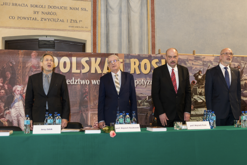Jerzy Zelnik, prof. Wojciech Roszkowski, prof. Wojciech Polak i prof. Andrzej Nowak podczas spotkania 