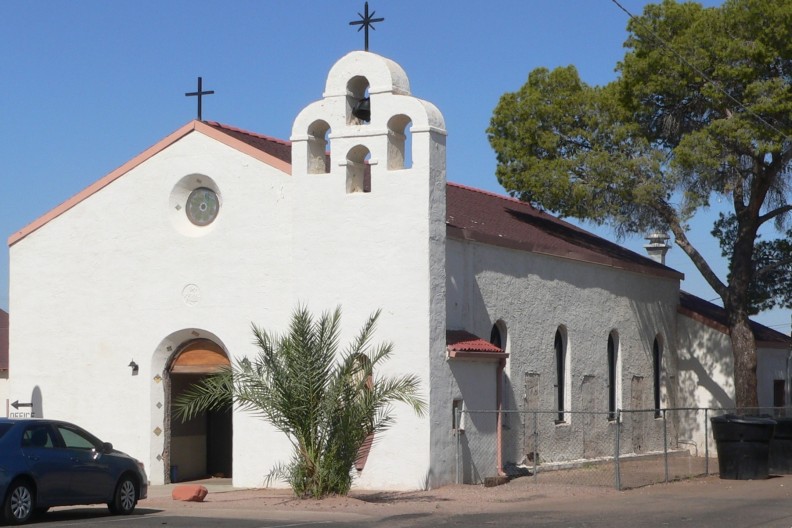 Kościół św. Antoniego w Casa Grande, Arizona, USA. fot. Ammodramus, CC0, via Wikimedia Commons.