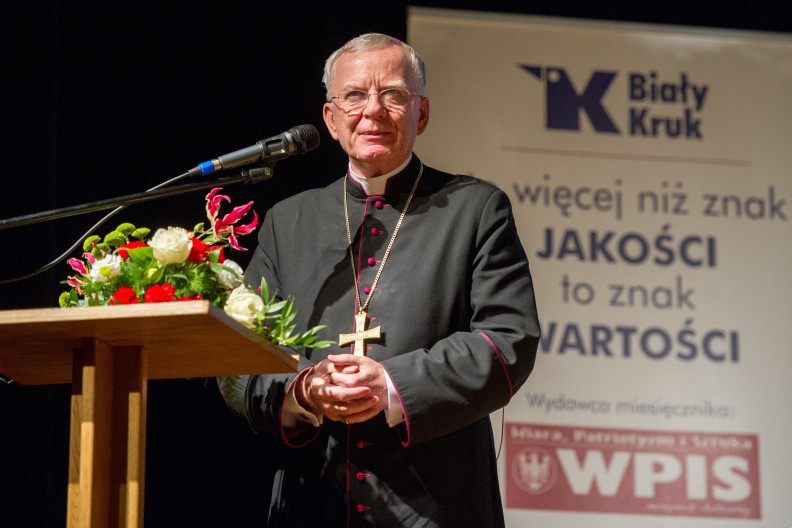 Abp Marek Jędraszewski podczas jednego ze spotkań ze środowiskiem Białego Kruka. Fot. Michał Klag/Biały Kruk.