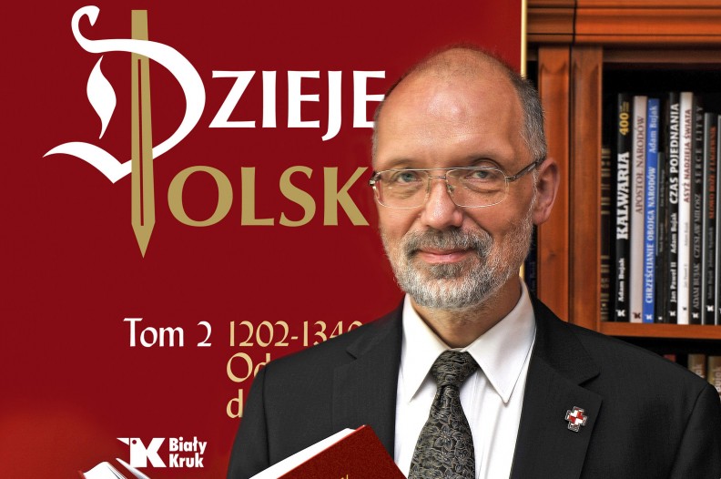 Prof Andrzej Nowak prezentuje Dzieje Polski. Fot.: Leszek Sosnowski